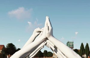 La Biennale embellecen a Venecia