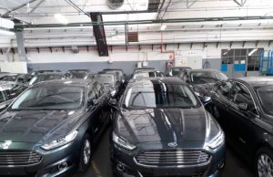 En España, Hacienda compra coches para ministros y cargos