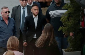 Neymar interrogado por denuncia de violación