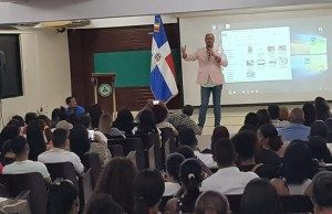 Nuevos profesionales egresados de las universidades de la carrera de turismo tienen propuestas innovadoras