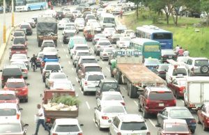 Avenida Luperón, Santo Domingo tomada por delincuentes