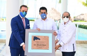 El Grupo Meliá reconocen labor del ministro de Turismo por su gran labor en la recuperación del sector