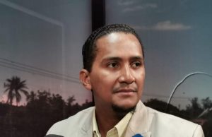 Oscar Peralta: Estas navidades tiene que regalársela a tu salud, reflexión y meditación.
