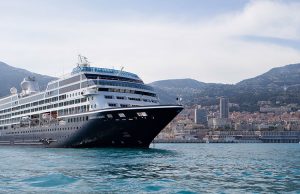 Royal Caribbean ha vendido Azamara y los tres barcos que posee la compañía a Sycamore Partners por 165 millones de euros