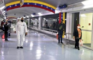 Venezuela normaliza rutas aéreas con Panamá y República Dominicana