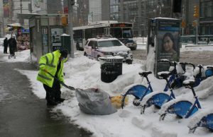 NY declarada en emergencia, 204 estaciones del Subway cerrados