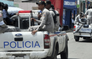 Redadas policiales ponen en peligro la paz de los destinos turísticos.