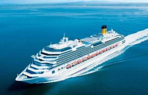La vacunación obligatoria busca atraer a un turista más cauteloso