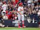 El dominicano Albert Pujols conecta dos hits con dos anotadas, Sánchez de 4-2 y De La Cruz cuadrangular