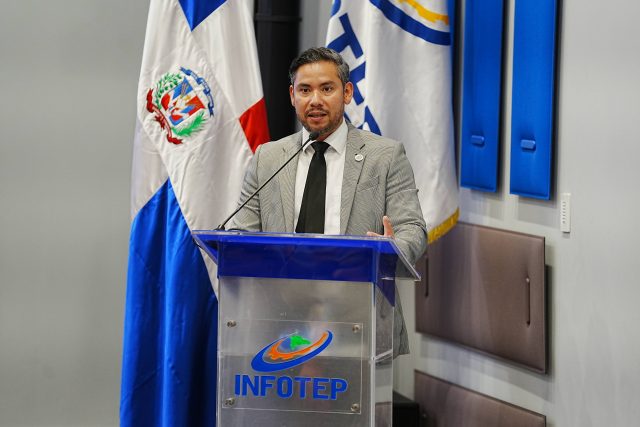 Gerson Martínez, Especialista en Mercados Laborales de la OIT en San José para Panamá, Centro América, Haití y RD (1)