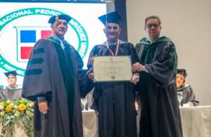 UNPHU inviste como Doctor Honoris al famoso científico y empresario paquistaní-estadounidense Ashraf Habibullah