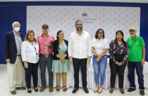 Medio Ambiente lanza proyecto “Rescate Rosado” para protección del flamenco del Caribe