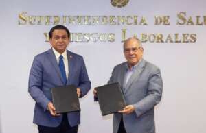 Salud Pública y SISALRIL firman acuerdo para mejorar accesibilidad a servicios de salud
