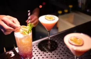Qué medicinas no debes mezclar con alcohol