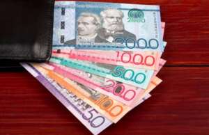Comité Nacional de Salario aumenta 19% al salario mínimo