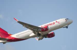 Avianca reconocida como la aerolínea global más puntual del mundo