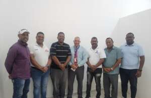 Director de turismo municipal se reúne con secretarios generales de la prensa de Puerto Plata