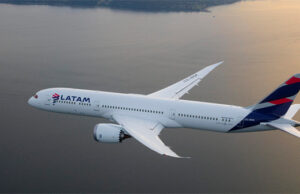 El Boeing 787 de Latam que se desplomó súbitamente tras volar dos horas entre Australia y Nueva Zelanda.
