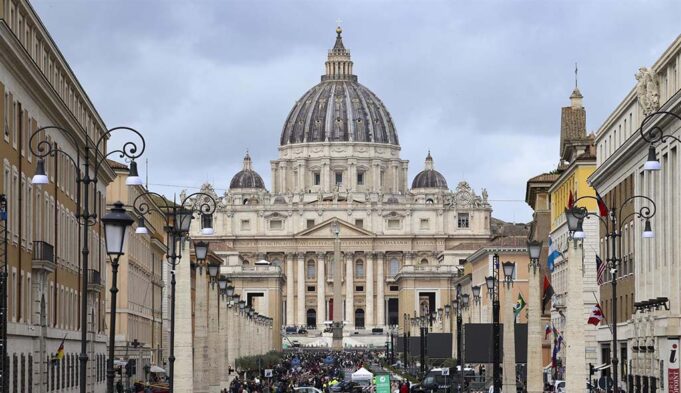 Funeral del Papa Francisco encarecen vuelos a Roma