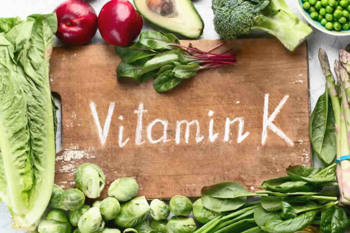 Vitaminas claves para la salud cerebral y el envejecimiento
