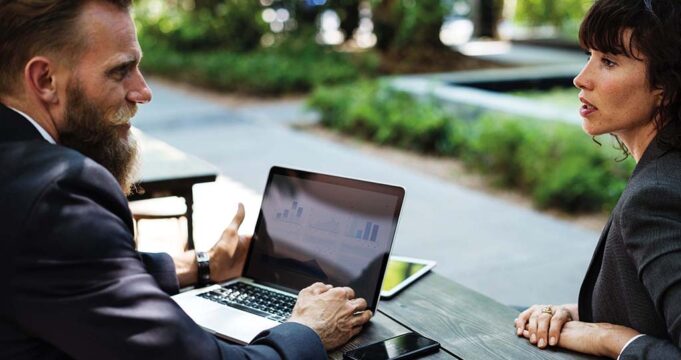 El turismo bleisure se consolida: agencias, hoteles y empresas rediseñan sus servicios para combinar trabajo y ocio