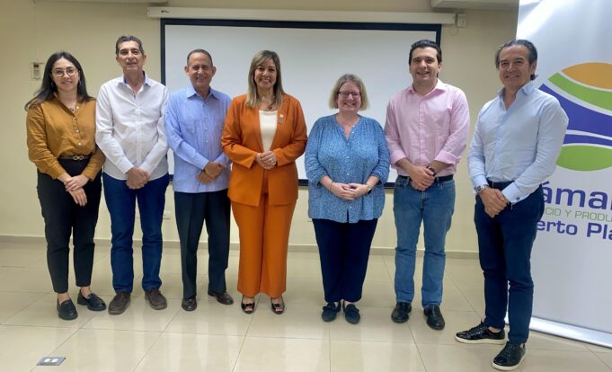 Embajadora del Reino Unido en República Dominicana y director de Business and Trade visitan Cámara de Comercio Puerto Plata.