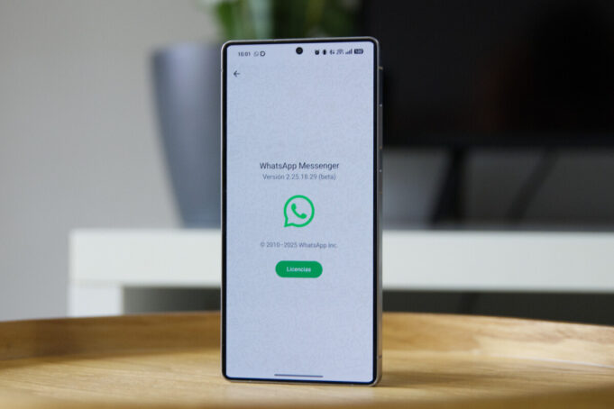 WhatsApp introduce oficialmente publicidad en su plataforma: llegan los anuncios a los Estados y Canales