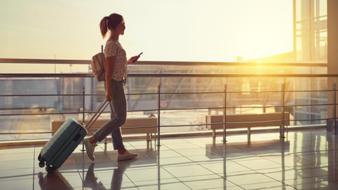 La tecnología aeroportuaria mejora la experiencia de los viajeros, según estudio global de Priority Pass