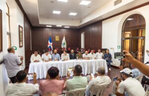 Rueda Cine celebra los 125 años del cine dominicano con funciones gratuitas en Puerto Plata, con el apoyo del Ayuntamiento Municipal