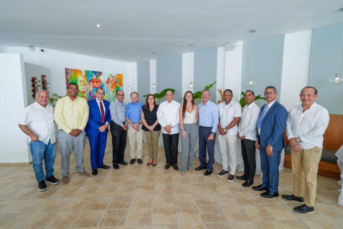 INFOTEP refuerza programas de formación y capacitación para el sector hotelero en Puerto Plata