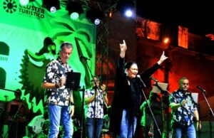 Maridalia pone a bailar a capitaleños y turistas en noche espectacular de Turizoneando en Parque Colón
