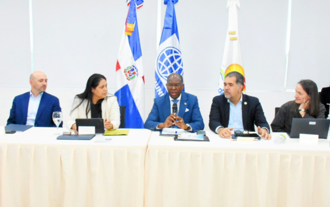 MITUR se reúne con el Banco Mundial y presentó plan estratégico para el desarrollo turístico de Pedernales y la región Enriquillo