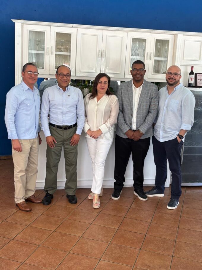 Hoteleros de la zona norte acuerdan agenda común en primer almuerzo-encuentro organizado por Nice Dominicana