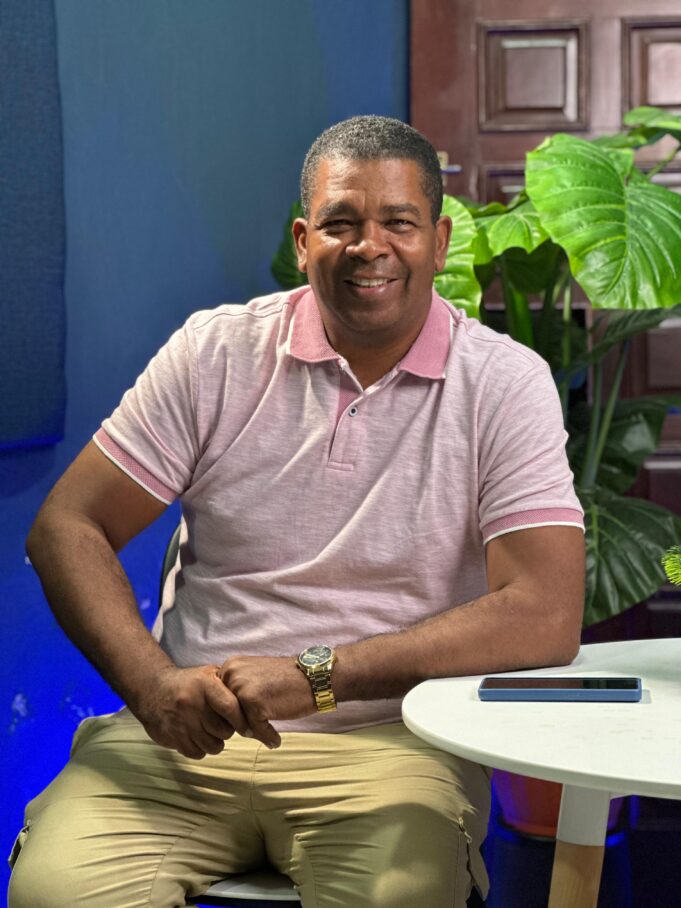 Leonardo Medrano viajará a Argentina para promover a República Dominicana en la FIT 2026