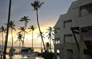 Casa Marina celebra Sunset junto a sus clientes en Select Sosúa Adult Only