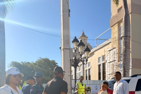 Tránsito y Turismo de la Alcaldía de Puerto Plata activan operativo especial en el Centro Histórico